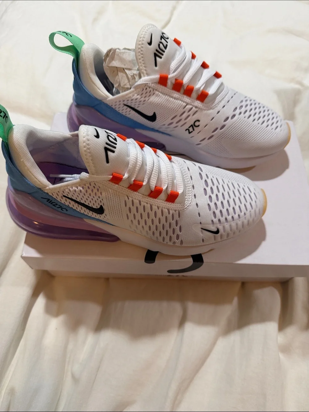 Nike Air Max 270 White Black Safety Orange Sneakers Women’s 8 NEW
